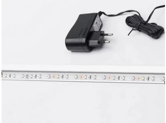 LED světelný pás (140 cm) Meolo, barva světla teplá bílá