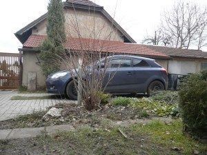 auto 221