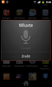 Pokud se vám nechce zadávat hledaný text na klávesnici, je zde Hlasové vyhledávání