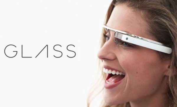 Google-Glass-Image-Promo-communication-830x505