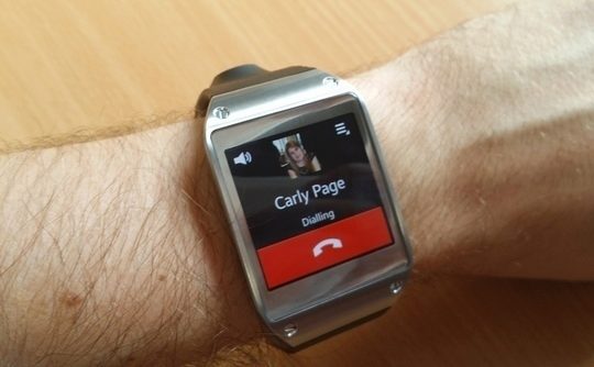 galaxy-gear-samsung-smartwatch-review-calling-540x334