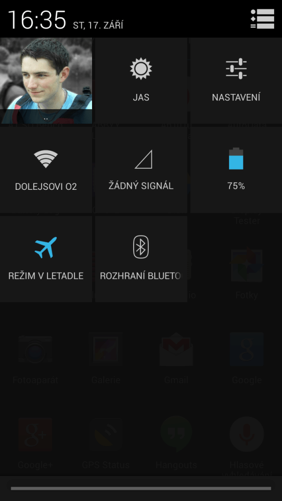 yotaphone c9660 prostredi systemu android 4 2 2 9