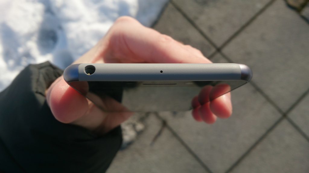 Lenovo S90 35 mm jack