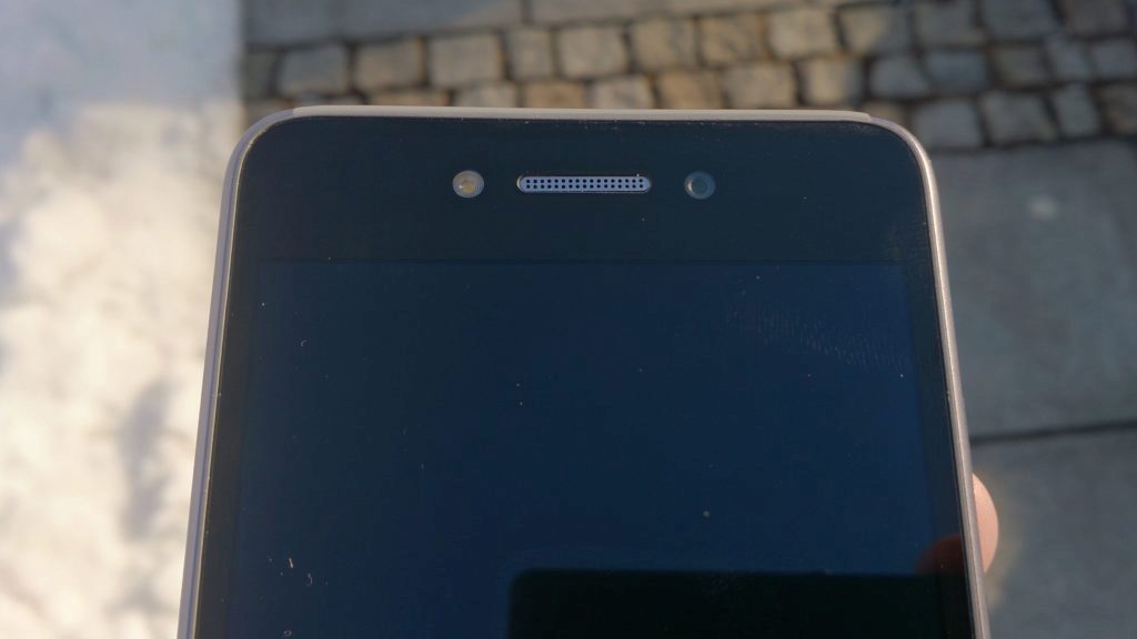Lenovo S90 reproduktor pro volání přední blesk senzory