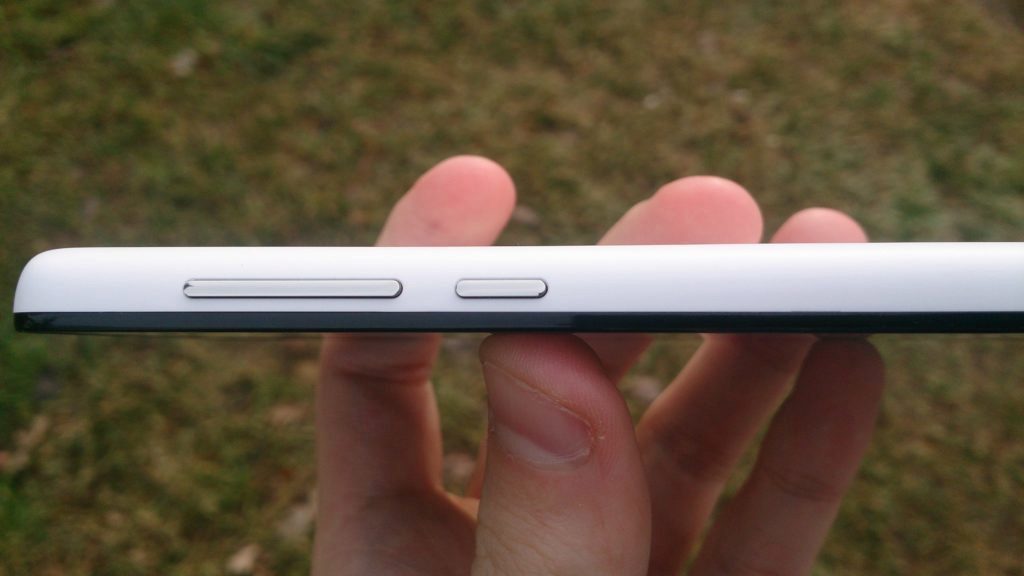 Xiaomi Redmi 2 pravý rám kolébka hlasitosti vypínací tlačítko