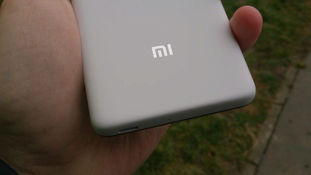 Xiaomi Redmi 2 zadní strana logo