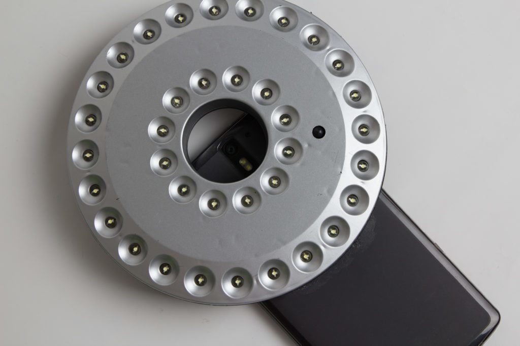 led ring umisteni telefonu