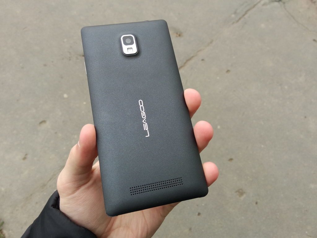 Leagoo Lead 2 záda telefonu1