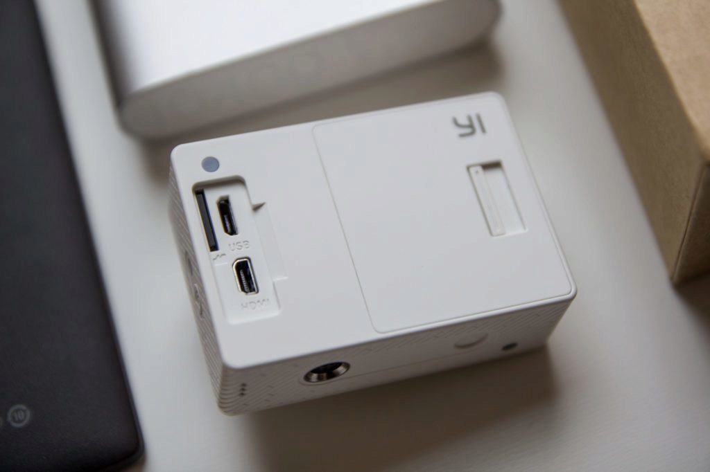 Xiaomi Yi konektivita
