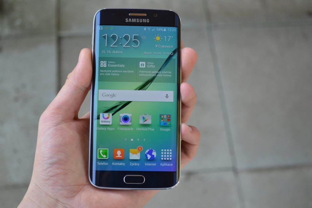 Samsung Galaxy S6 Edge konstrukce 4