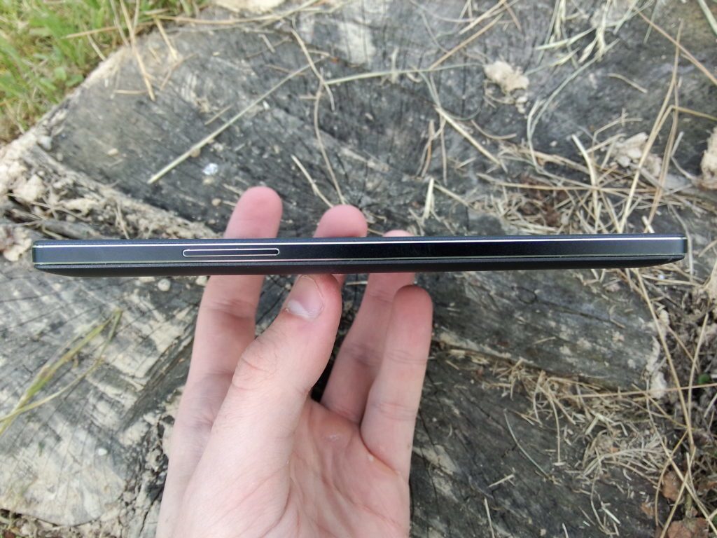 Leagoo Elite 2 kolébka hlasitosti 2