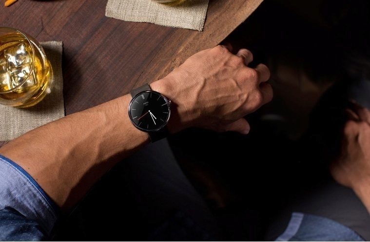 Moto 360 watch Aria