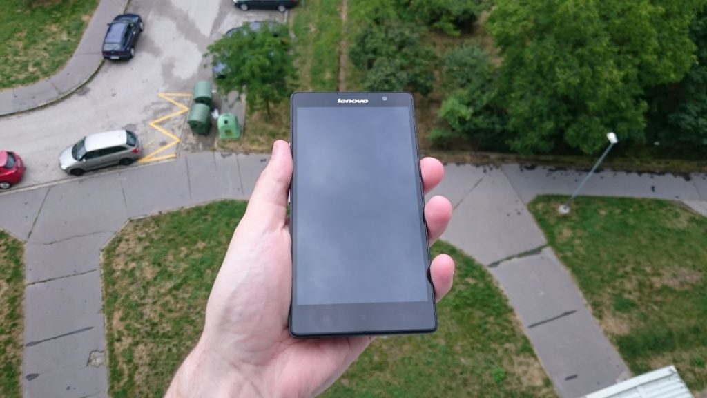 Lenovo P90 přední strana1