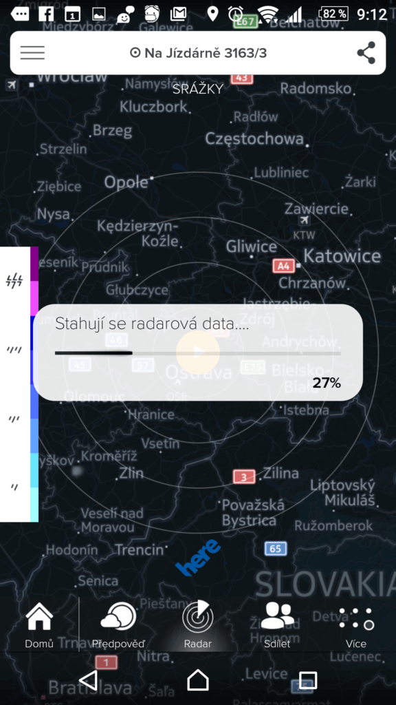 Stahují se data