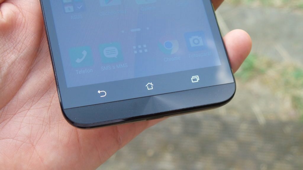 Asus Zenfone 2 senzorová tlačítka brada