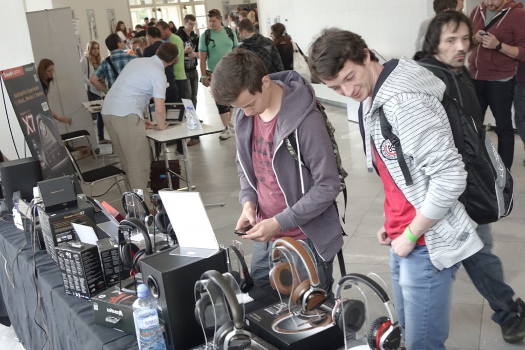 Alza Android RoadShow 2015 Brno creative 1