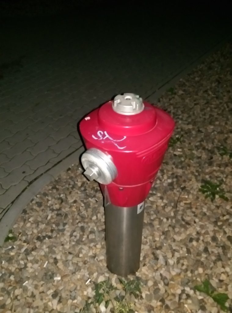 HTC OneM8 fotka blesk