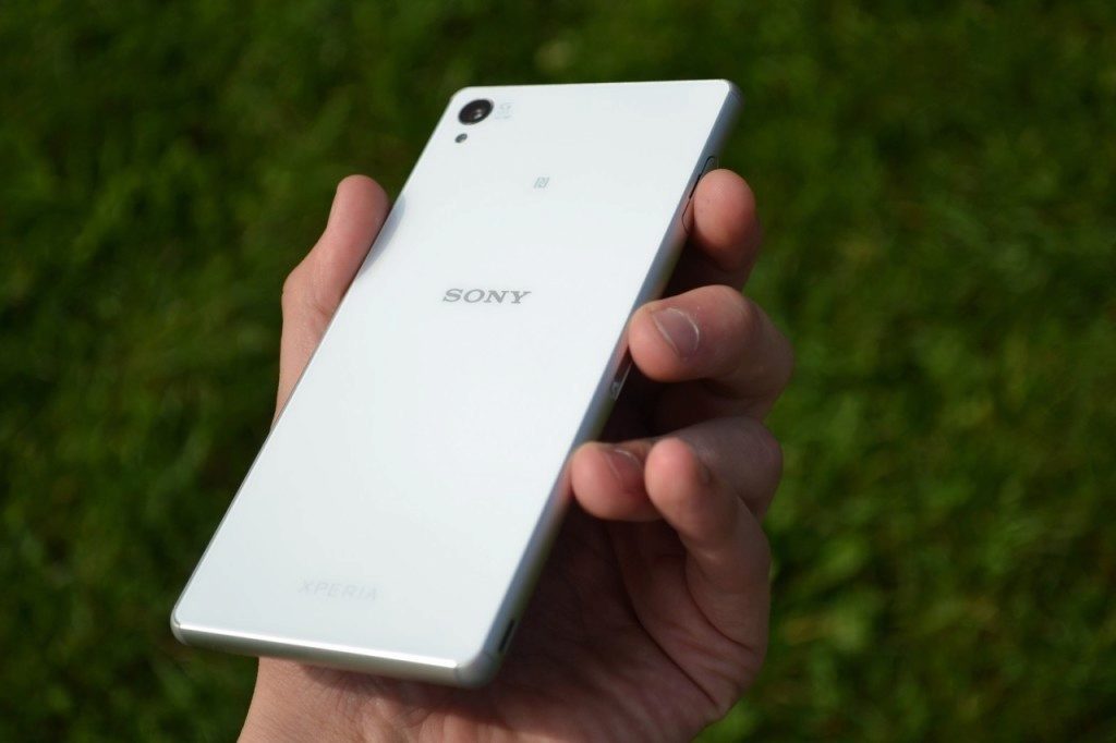 sony xperia z3 zada telefonu 5