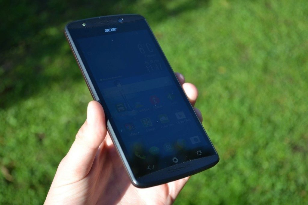 acer liquid e700 predni strana telefonu 10