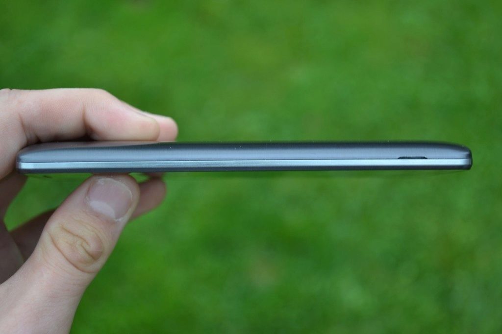 lg g3s bocni strana telefonu