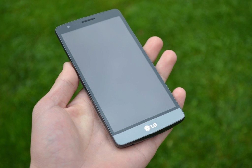 lg g3s predni strana telefonu 2