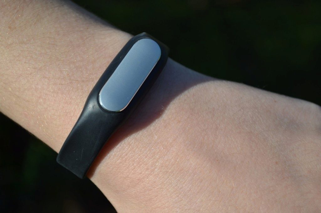 xiaomi miband nasazeny na ruce 3
