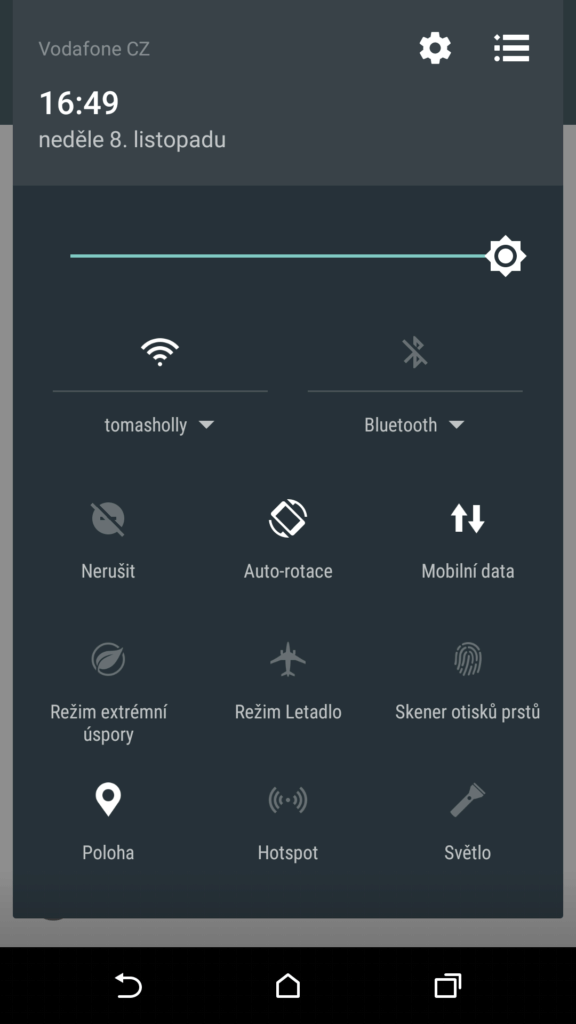 HTC One A9 systém notifikační lišta