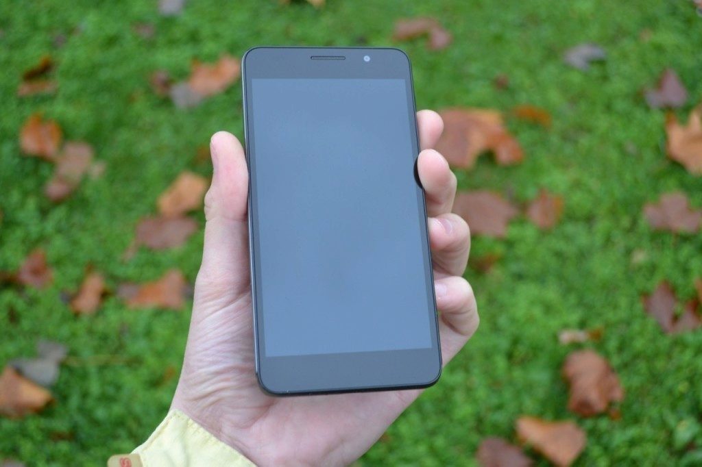 honor 6 predni strana telefonu 2