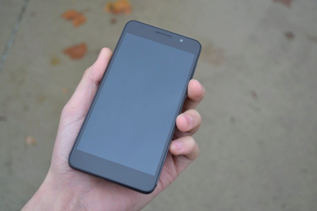 honor 6 predni strana telefonu 4