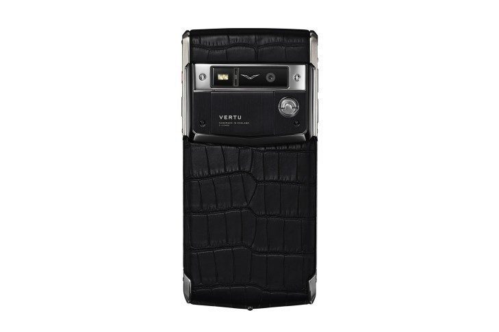 Telefony Vertu jsou z materiálů, jako je kůže, zlato, ...