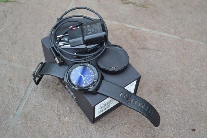 LG G Watch R -  obsah balení