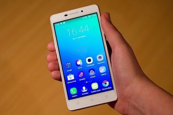 Lenovo Vibe P1m displej
