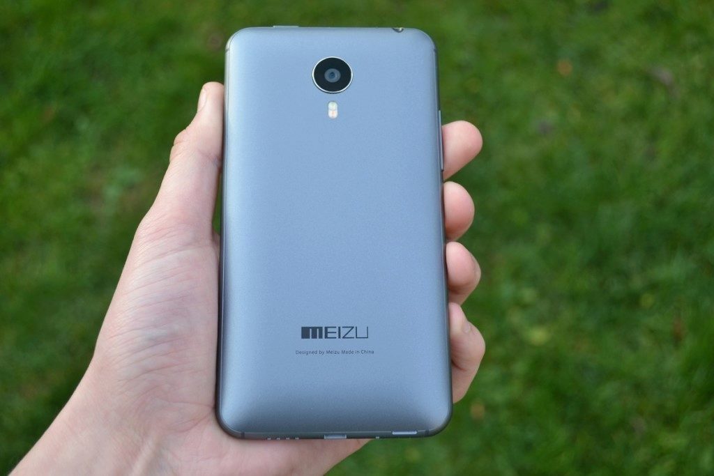 Meizu MX4 zadní strana telefonu 2