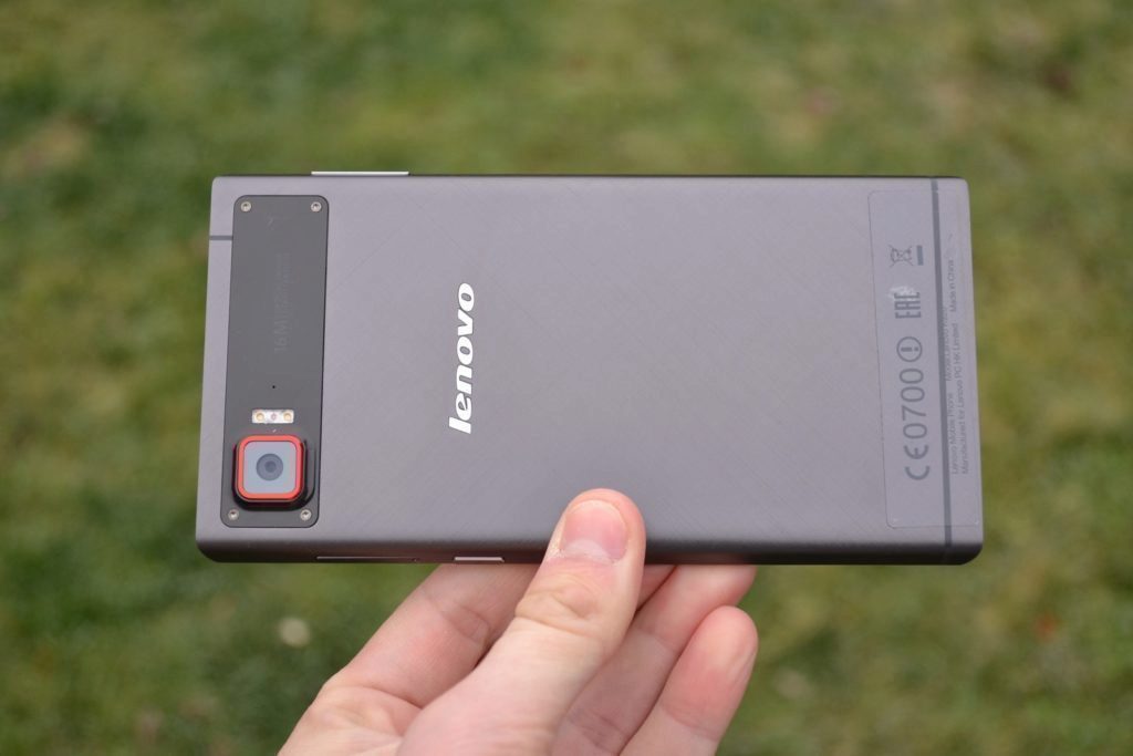 Lenovo Vibe Z2 Pro konstrukce zadní části 1