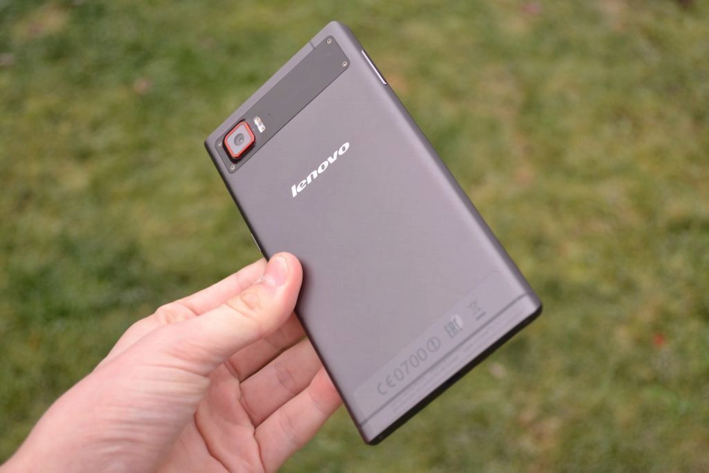 Lenovo Vibe Z2 Pro konstrukce zadní části 2