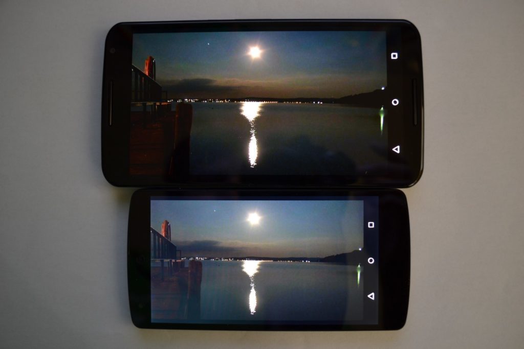 Nexus 6 vs. Nexus 5 srovnání displej 6