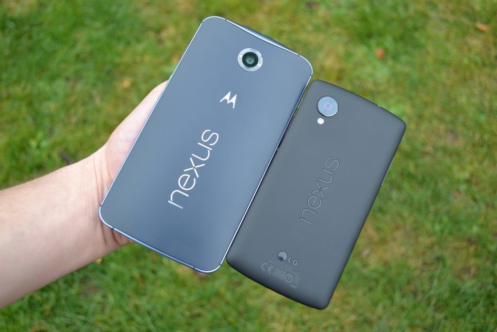 Nexus 6 vs. Nexus 6 srovnání konstrukce 9