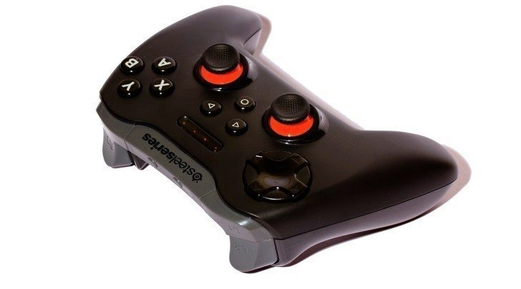 SteelSeries Stratus XL gamepad 4