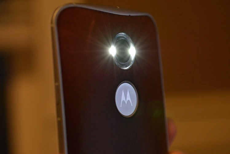moto x flashlight chop 2