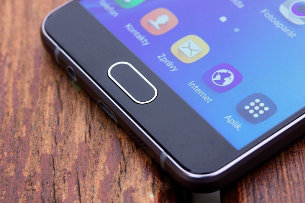 Samsung Galaxy A5 2016 čtečka