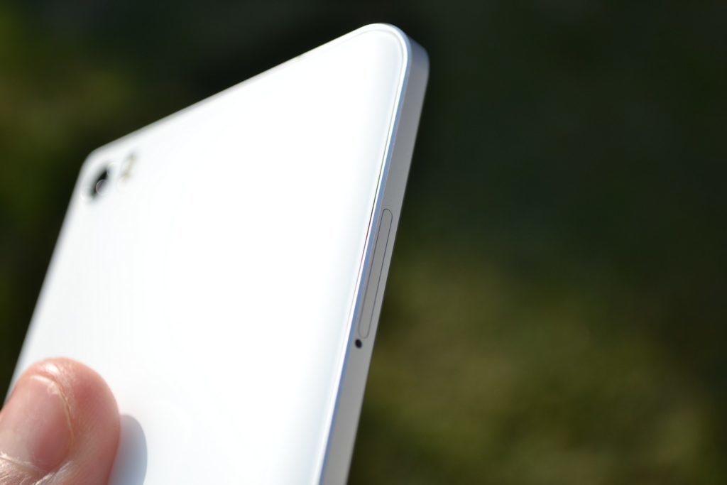 Xiaomi Mi Note konstrukce telefonu 19