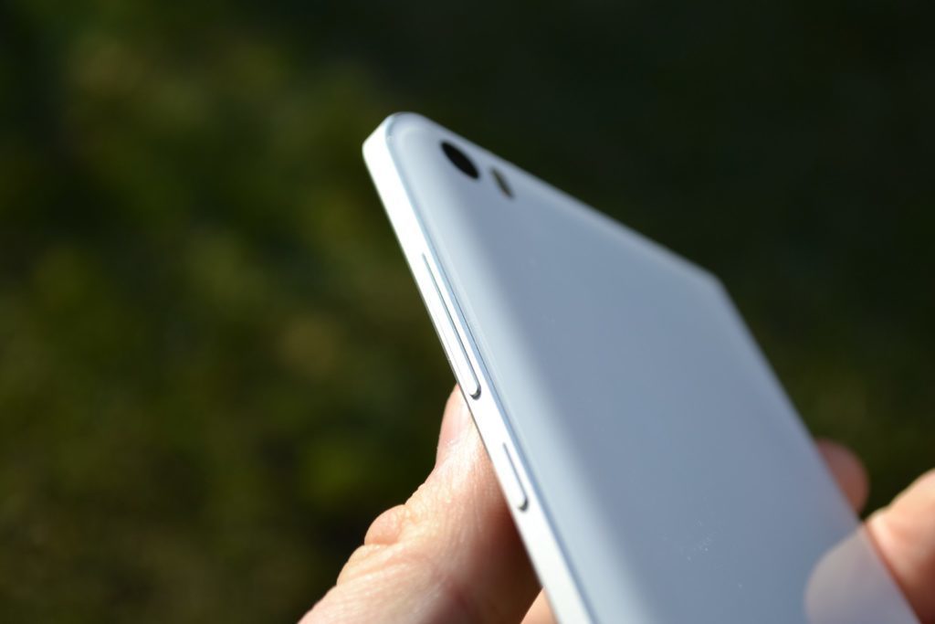 Xiaomi Mi Note konstrukce telefonu 21