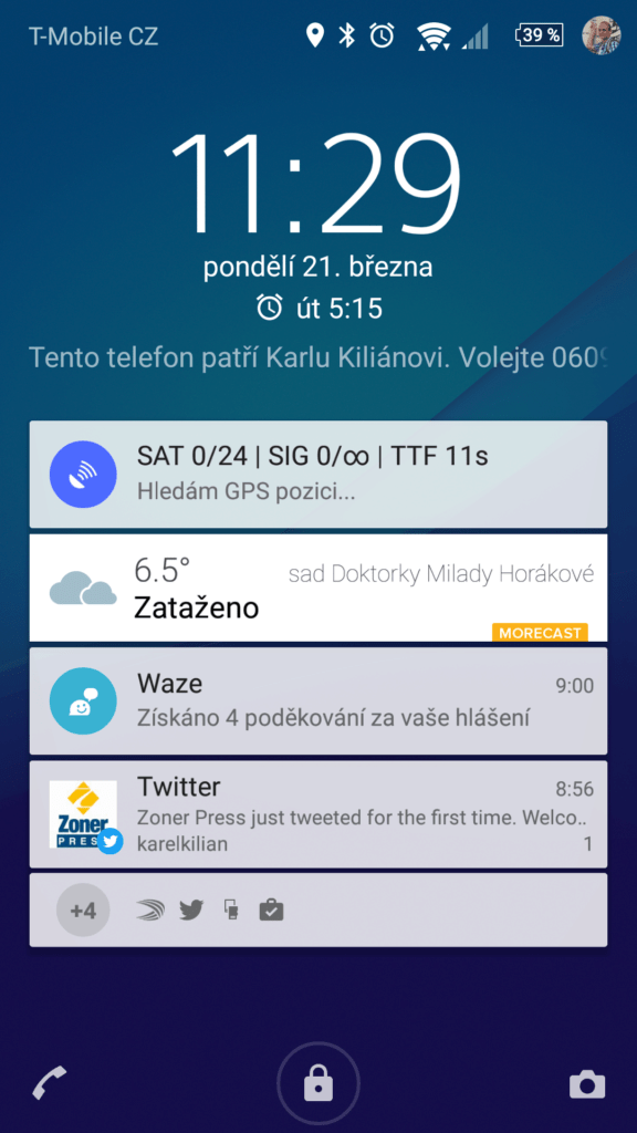 Zobrazení informací na odemykací obrazovce