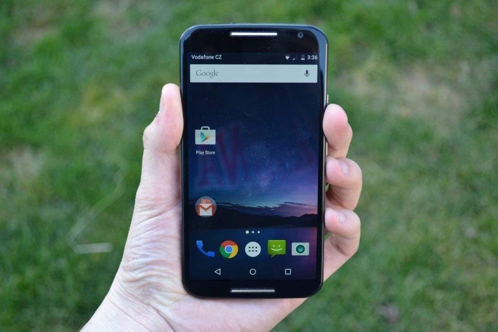 Motorola Moto X 2014 displej 2