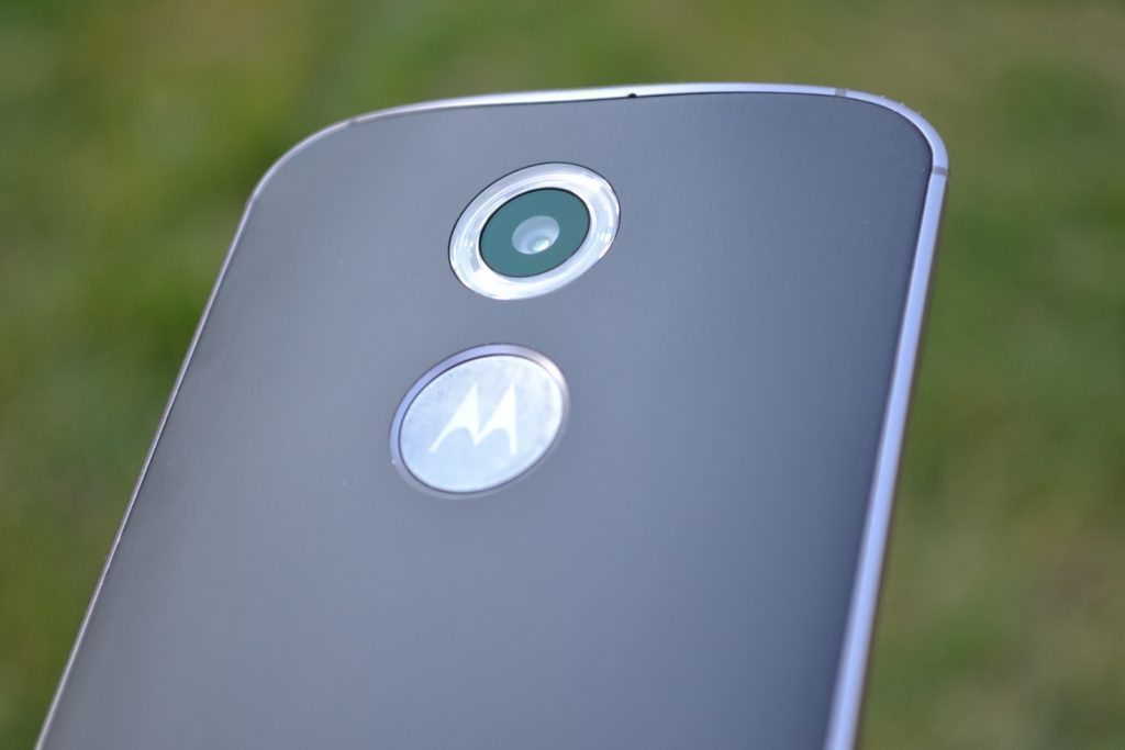 Motorola Moto X 2014 objektiv fotoaparátu