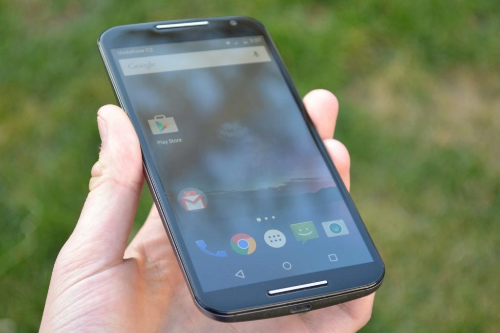 Motorola Moto X 2014 přední strana telefonu 1