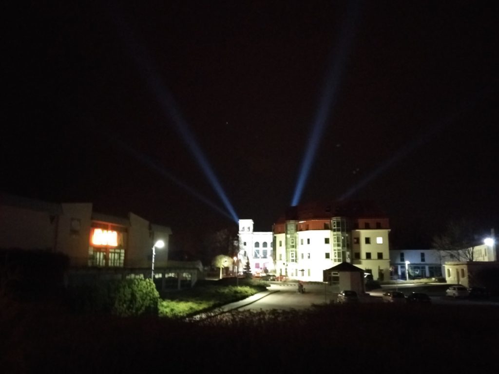 Xiaomi Mi4S noční fotka 2
