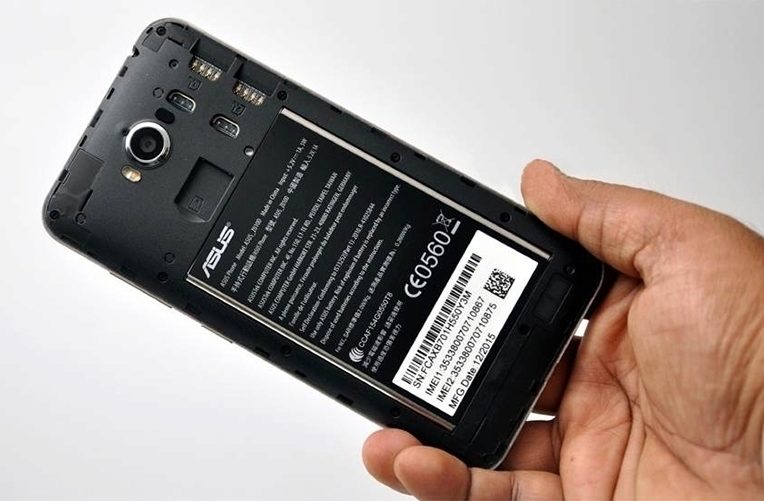 Asus Zenfone Max nahled