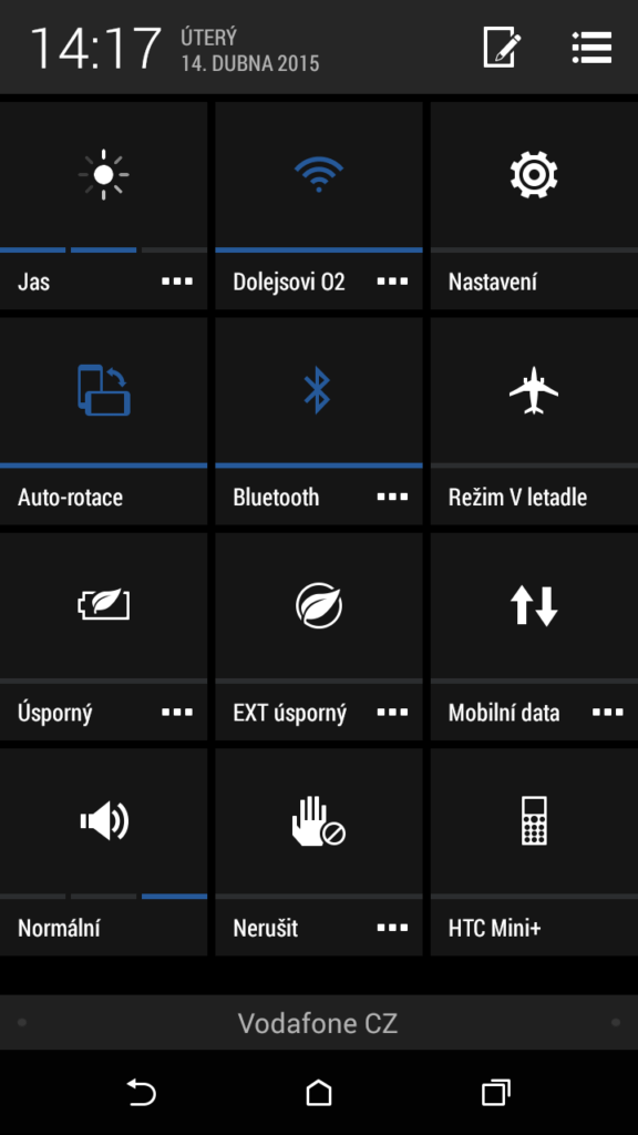 HTC Desire 820 notifikační lišta 1