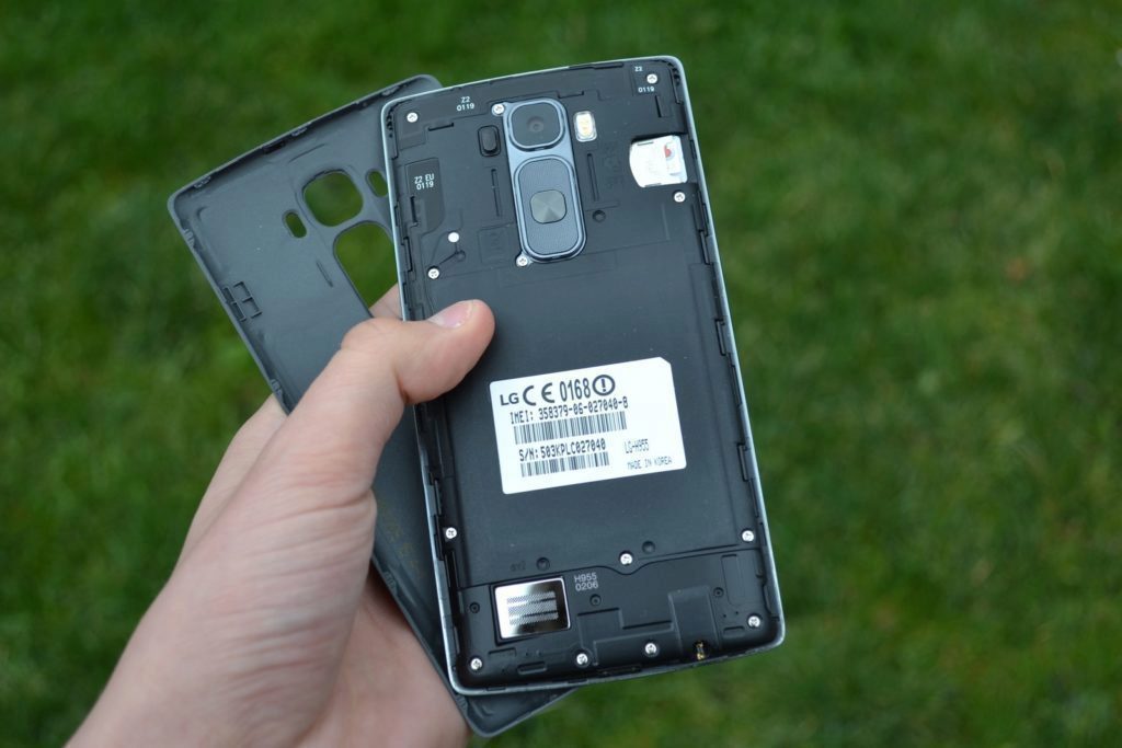 LG G Flex 2 sundaný zadní kryt
